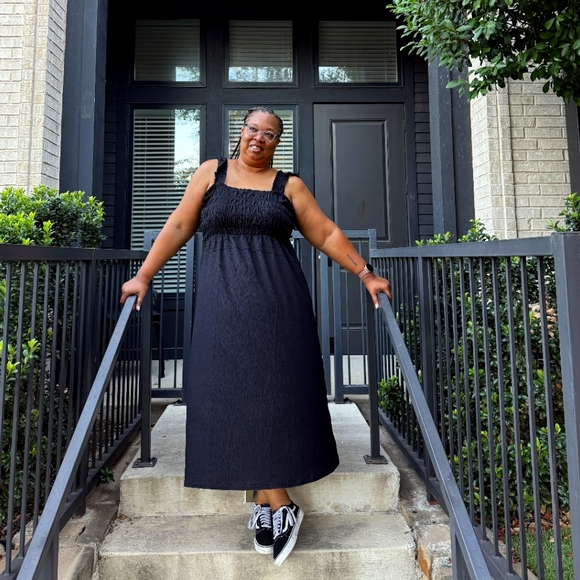 Meet your Posher, Tresi - Picture 1 of 1